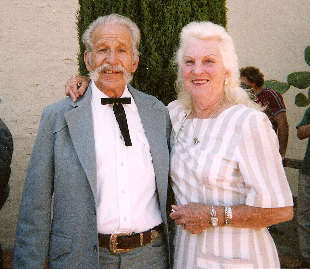 dad-n-mom-at-wedding